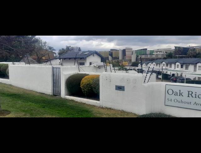 2 BEDROOM APARTMENT FOR SALE IN WELTEVREDEN PARK